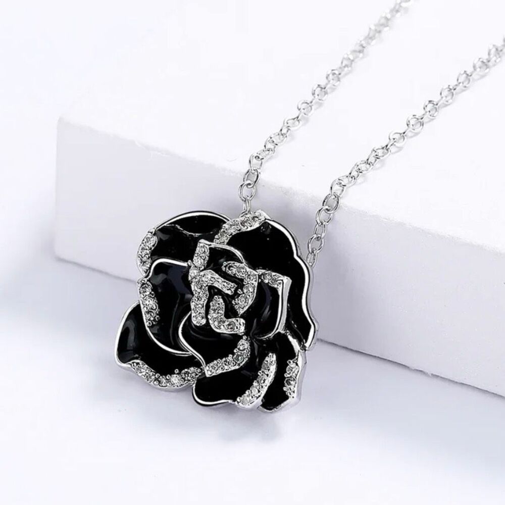Elegant Black Rose Pendant Necklace Silver Tone Enamel Rhinestone Crystal Floral